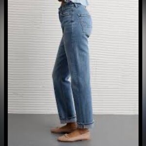 American Eagle Outfitters High Rise Blue Jeans
